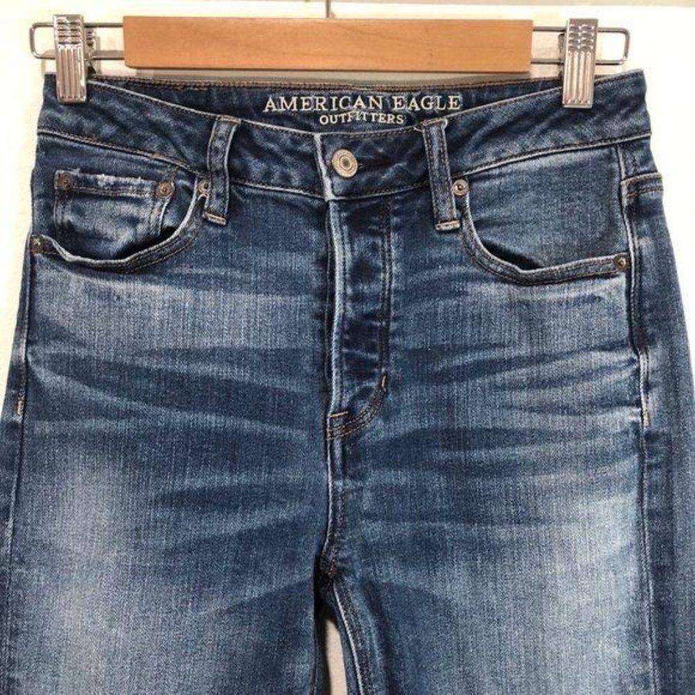 American Eagle Vintage Hi-Rise Patch Jeans - Picture 3 of 13